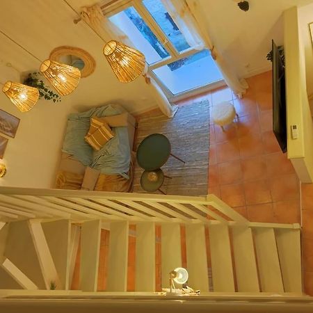Appartement Cosy 2/4 Personnes La Roquebrussanne Kültér fotó